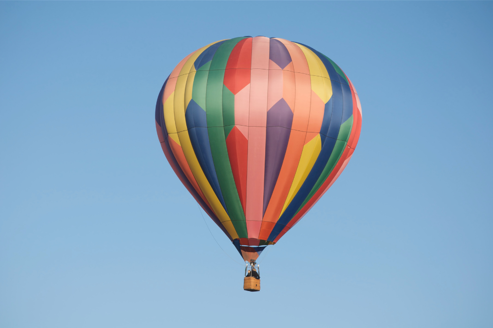 grossesse ou ventre gonflé montgolfiere